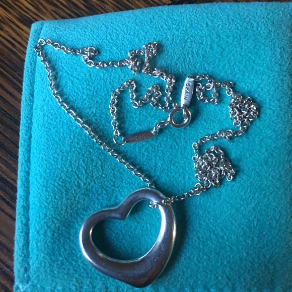 Tiffany&Co. Open Heart Elsa Perreti - Picture 3 of 6